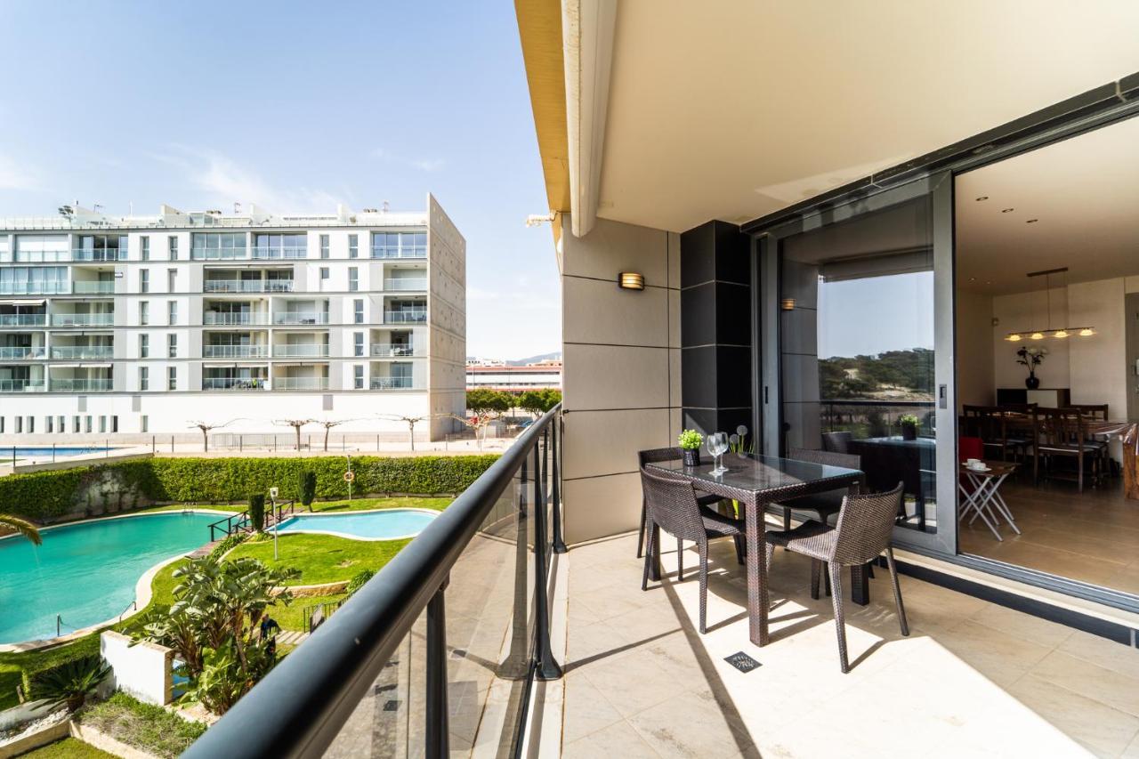 Primera Linea De Mar Con Piscina, Gimnasio Y Parking 2 Hab Y 2 Banos Villajoyosa Exterior photo