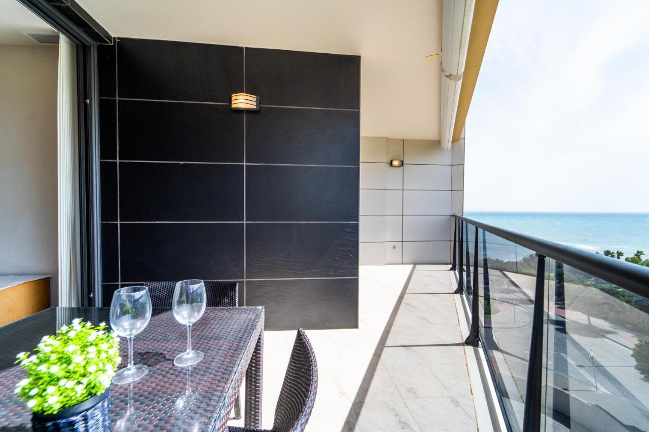 Primera Linea De Mar Con Piscina, Gimnasio Y Parking 2 Hab Y 2 Banos Villajoyosa Exterior photo